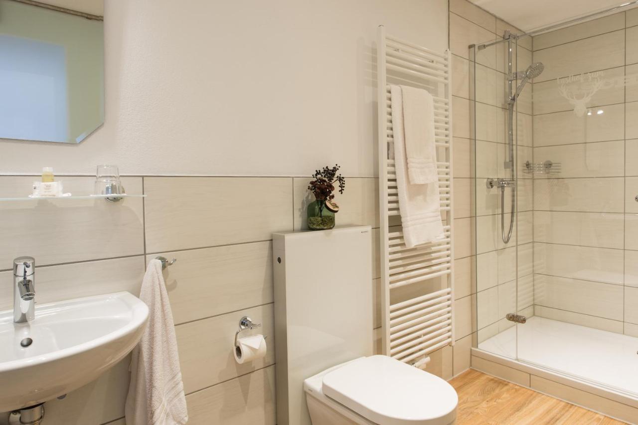 Einzelzimmer mit Dusche