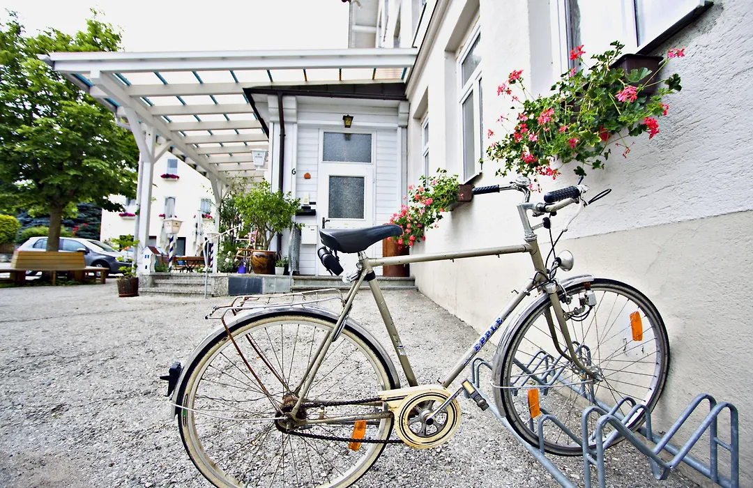 Gasthof zum Hirsch-1
